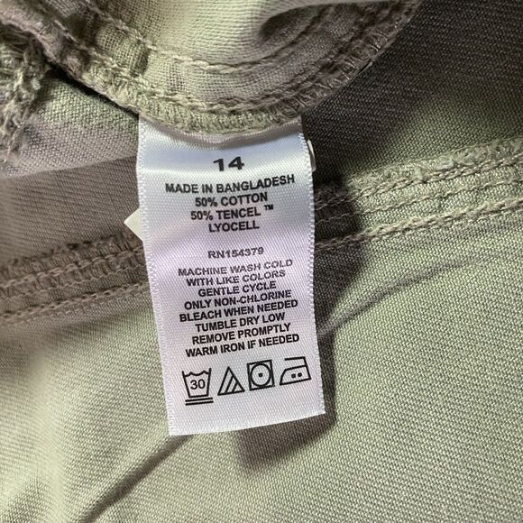 AEROPOSTALE Pants Low Rise Wide Flare Flap Pockets Womens 14 Light Army Green - Picture 4 of 11